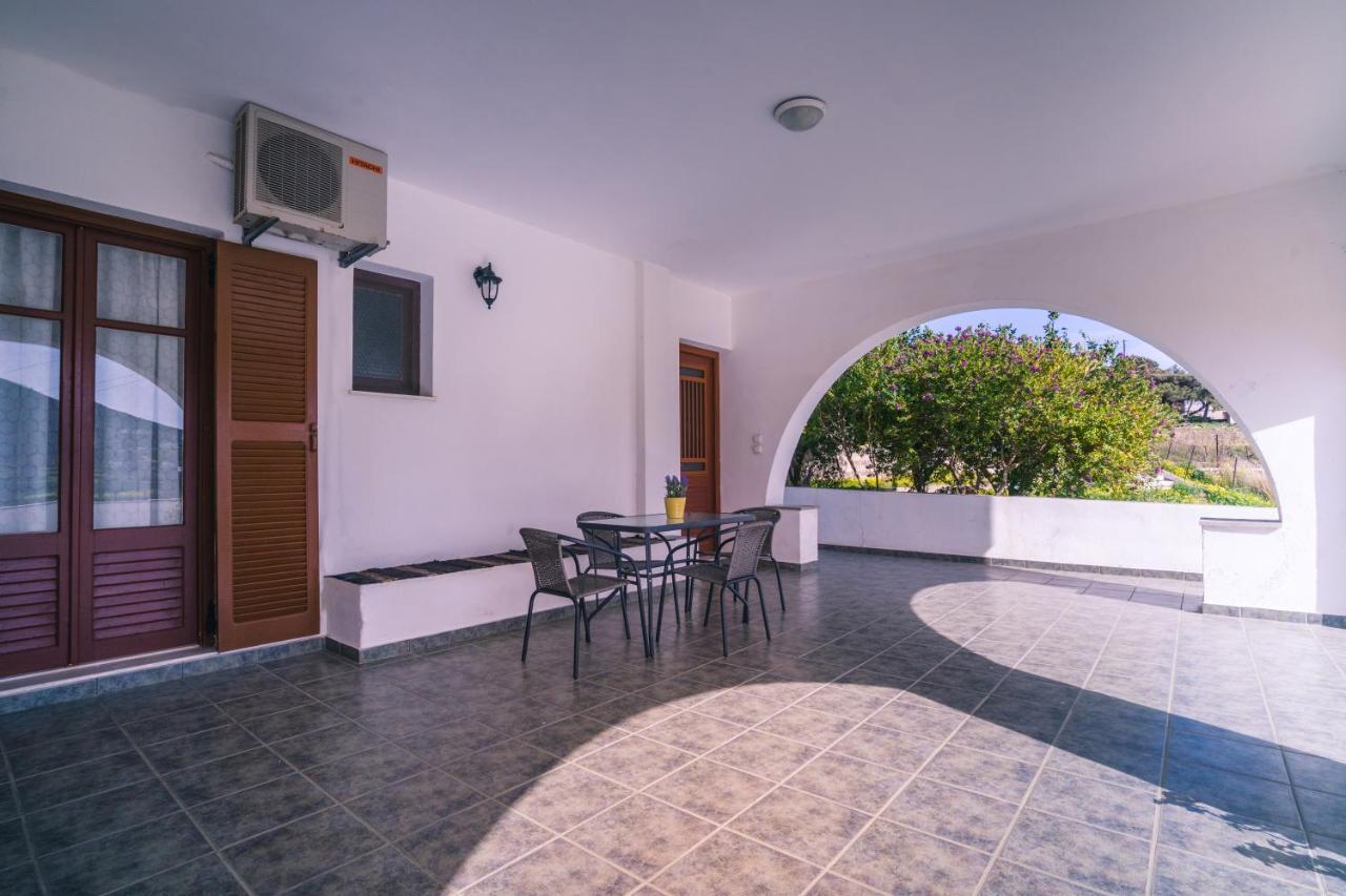 Penny'S Apartment Εξάμπελα Εξωτερικό φωτογραφία